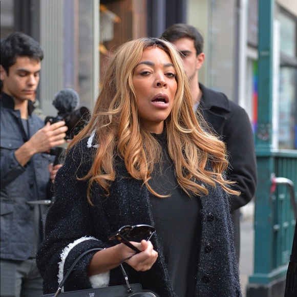 Meet your Posher, N - Picture 1 of 1